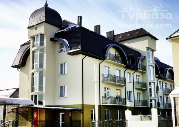 Готель Reikartz Почаїв