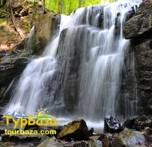 Водоспад_скакало